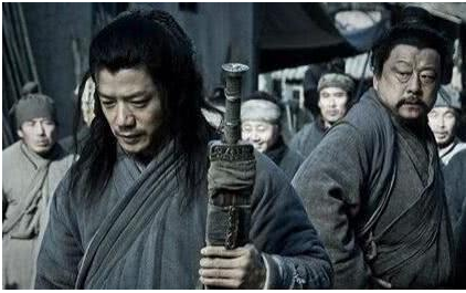 让韩信受胯下之辱的屠夫是谁？他的结局如何？