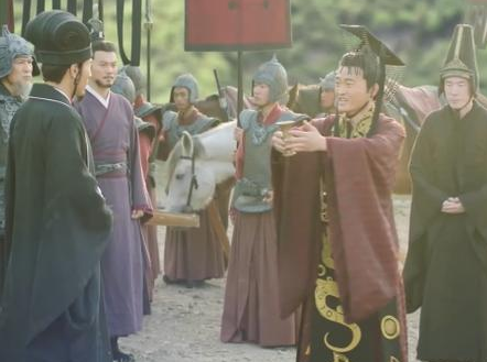 诸葛亮为什么不敢取代刘禅做蜀汉的皇帝 如果有野心早就行动