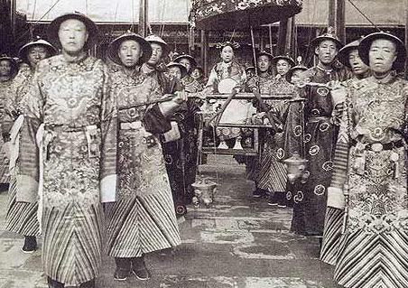 古代太监真的很赚钱吗 他们老了之后怎么办