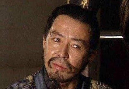 东汉末年谋士许攸，他究竟是因为什么被杀？