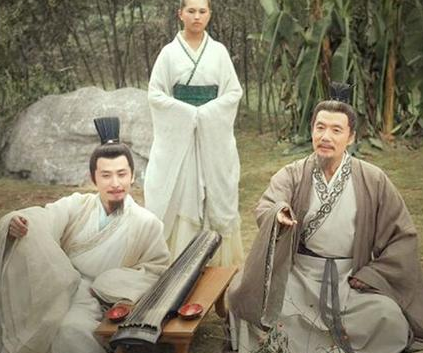 古代官员辞官回家之后靠什么生活 古代也有退休金吗