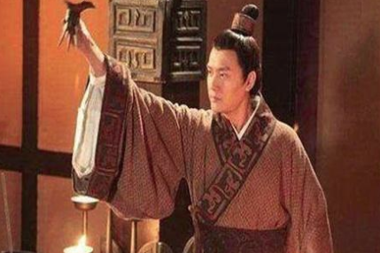 有七百多年历史的秦国，为什么很少出现&ldquo;昏君&rdquo;？