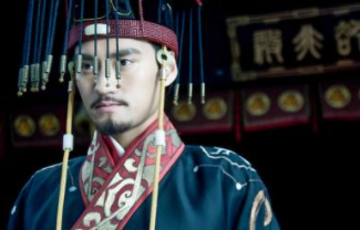成语“披荆斩棘”出自哪里？又有什么典故呢？