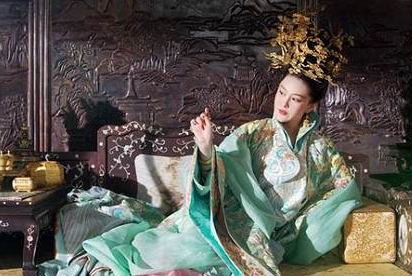 一代明君收婢女为妃，儿子死后依然受宠