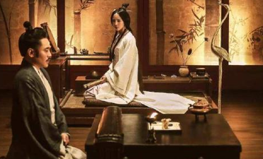 张春华为什么斗不过柔弱小妾柏夫人？