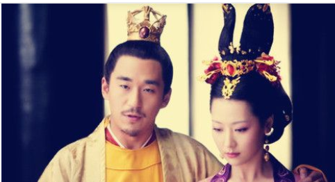 此人冒充太子在位14年,将一个强盛王朝彻底搞垮?