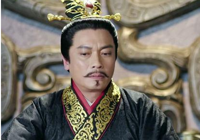 春秋争霸时周天子一直在打酱油 为什么没有人对他动手呢