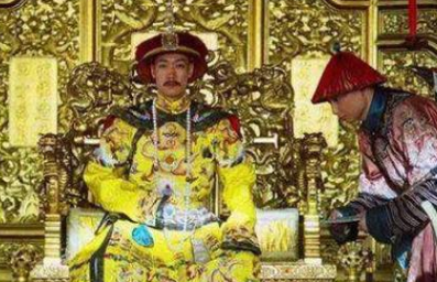 古代接旨到底是什么样 真的要全家都下跪迎接吗