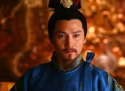 历史上真实的高俅，从一个踢球的落魄户平步青云走上高官显爵的道路