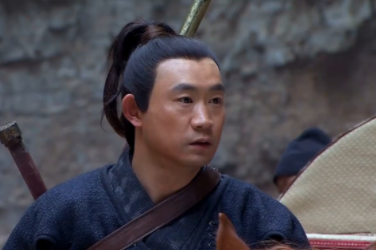 董芳和关玲都是好汉之后，为何俩人差距那么大？