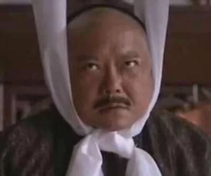 和珅在面对嘉庆的发难的时候 和珅为何没有取代嘉庆