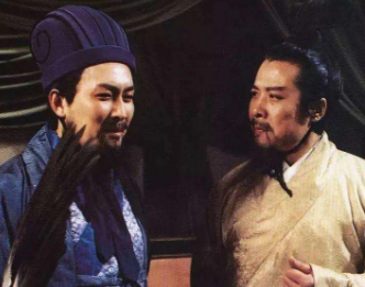 诸葛亮北伐曹魏时，为什么先打关中重镇长安，而是打陇右五郡？