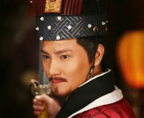 宋朝县令莫济打了太上皇的侍卫，他为什么没被责罚反而还升官了？