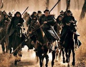 李陵带五千步兵对八万敌军，最后为什么会被汉武帝杀掉?