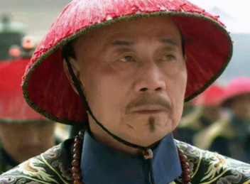 张廷玉为什么那么贪得无厌，不断向乾隆索要赏赐？