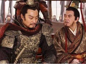 西汉分裂封侯有什么样的弊端？对统治稳定有何作用