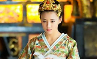 由太监宫女养大的皇帝，长大后成为一代明君