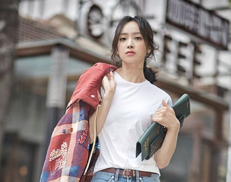 《陌生的恋人》宋茜饰演剧中什么角色 罗芊怡失忆前和失忆后有什么不同