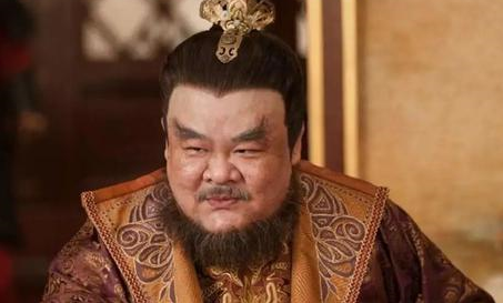 安禄山从小便无父无母，他靠什么能搅乱朝政？