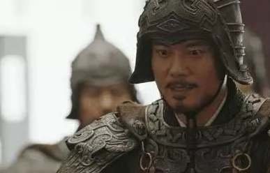 刘备早就看出马谡不行，为何诸葛亮仍委以重任呢？
