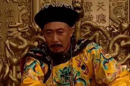 老爹和儿子都很长寿，为什么雍正在位13年就驾崩了？