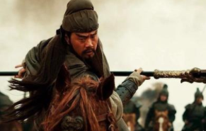 历史中有关羽过五关斩六将的故事吗？为什么守将不关城门？