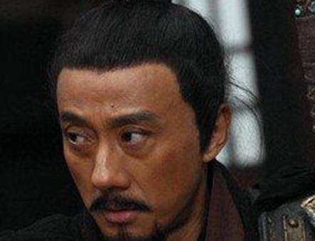 袁术第一个称帝，最后死因却被后人嘲笑