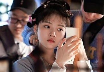 《孤城闭》梁怀吉和梁全一是什么关系？