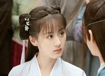 《琉璃美人煞》褚璇玑是谁演的？褚璇玑的前世是什么？