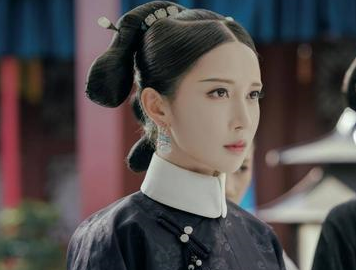 乾隆后宫的姐妹花，姐姐是宠妃，妹妹当了49年常在