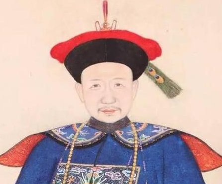 飞贼潜入和珅家里偷盗 最后却被里面的东西气哭了