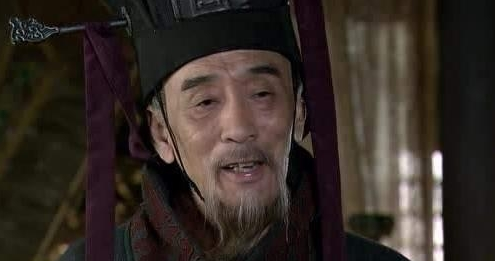 王允连环计诛杀董卓，为何却使汉朝更快灭亡了？