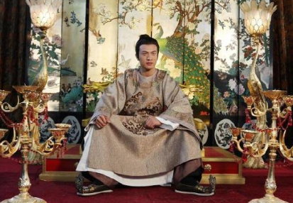 当上皇帝却成傀儡，揭秘元善见悲催的一生