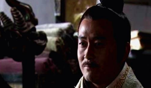 苏代为甘茂想了一个方案，齐王就留下了甘茂