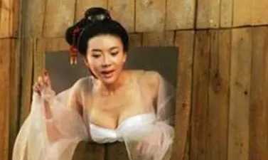 古代男女约会，为什么女人都带着枕头