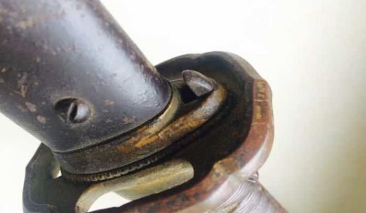 古代刀鞘到底是什么样的 为何刀剑入鞘后从来不会掉出来呢