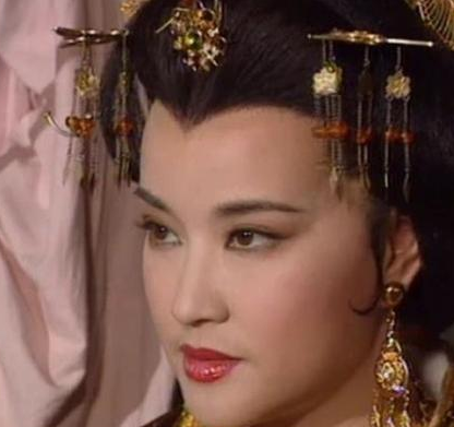 元姑娘：中国历史上第一个女皇帝