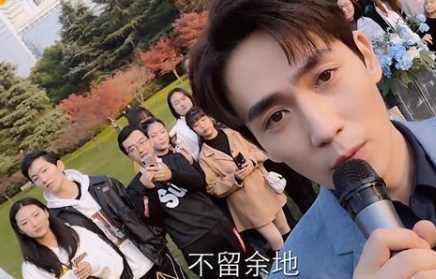 《亲爱的自己》迎来首播，刘诗诗演技遭到观众质疑
