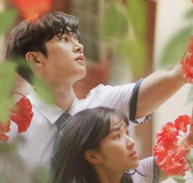 偶然发现的一天男主为什么叫13号?偶然发现的一天男二喜欢女主吗?