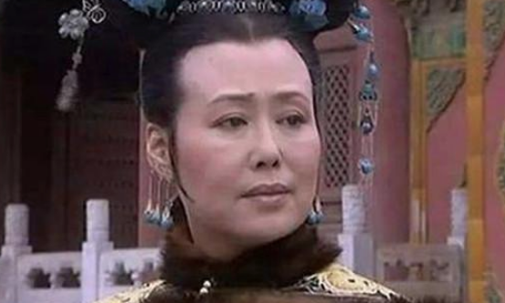 两姐妹一起嫁给表哥皇帝，最后结局分别如何？