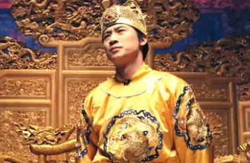 靖难之役时，建文帝的兵力装备和后勤都充足，为何还会被朱棣打败？