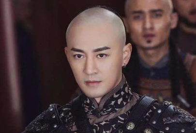 皇太极为什么要封代善为铁帽子王之首的和硕礼亲王？