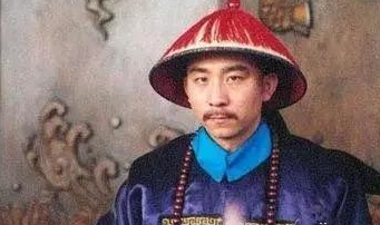 花钱买了一个小官最后成封疆大吏，李卫为何这么牛？