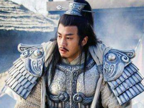 项羽为什么要分封十八个诸侯王？他的地盘为什么不能再大一点？