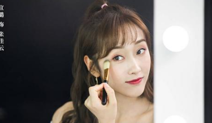 《青春创世纪》黄景瑜开启直播带货，就是熬夜也要追
