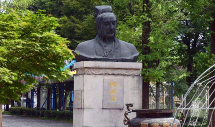 陈朝开国皇帝陈霸先，在位时有哪些贡献？