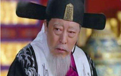 徐阶铲除了严嵩父子，他在历史上是忠臣吗？