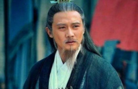 诸葛亮刚死，刘禅为什么要抄了诸葛亮的家呢?
