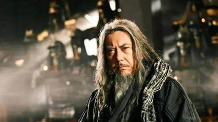 真正决定项范分裂的因素是什么？鸿门宴后范增是什么状态？