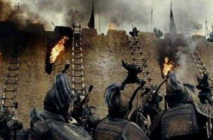 古代攻城士兵明知前面最危险 他们为什么还争先恐后的爬上去